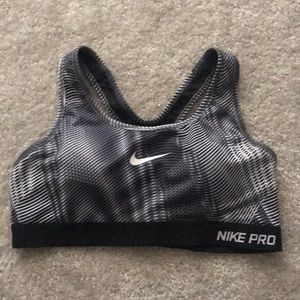 Nike Pro padded sports bra